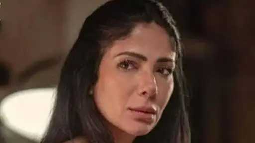 كواليس النجوم