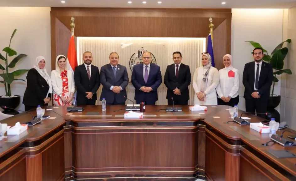ملفات مفتوحة